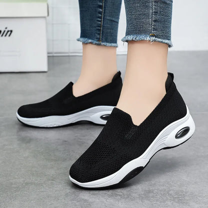 Baskets compensées en mesh respirant pour femme