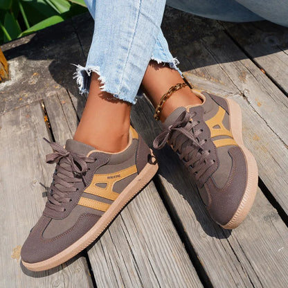 Baskets de ville à semelle plate femme